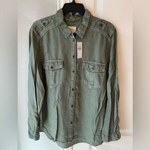 American Eagle Military Green Camp Shirt